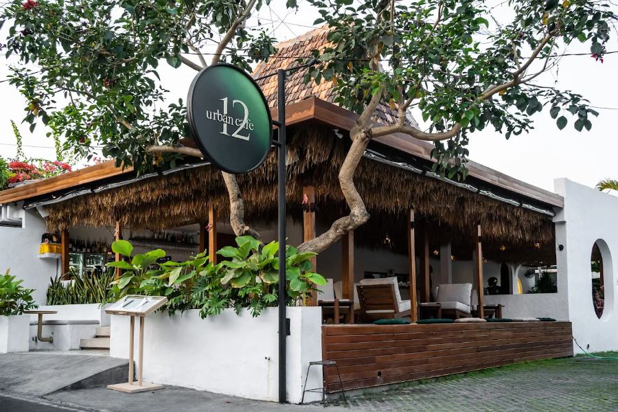 Urban 12 café
