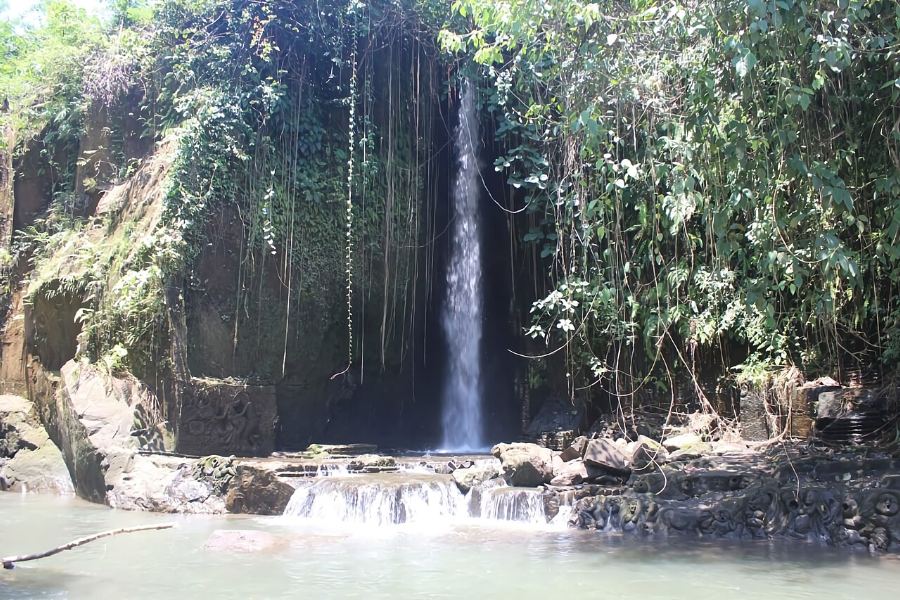 Sumampan Waterfall